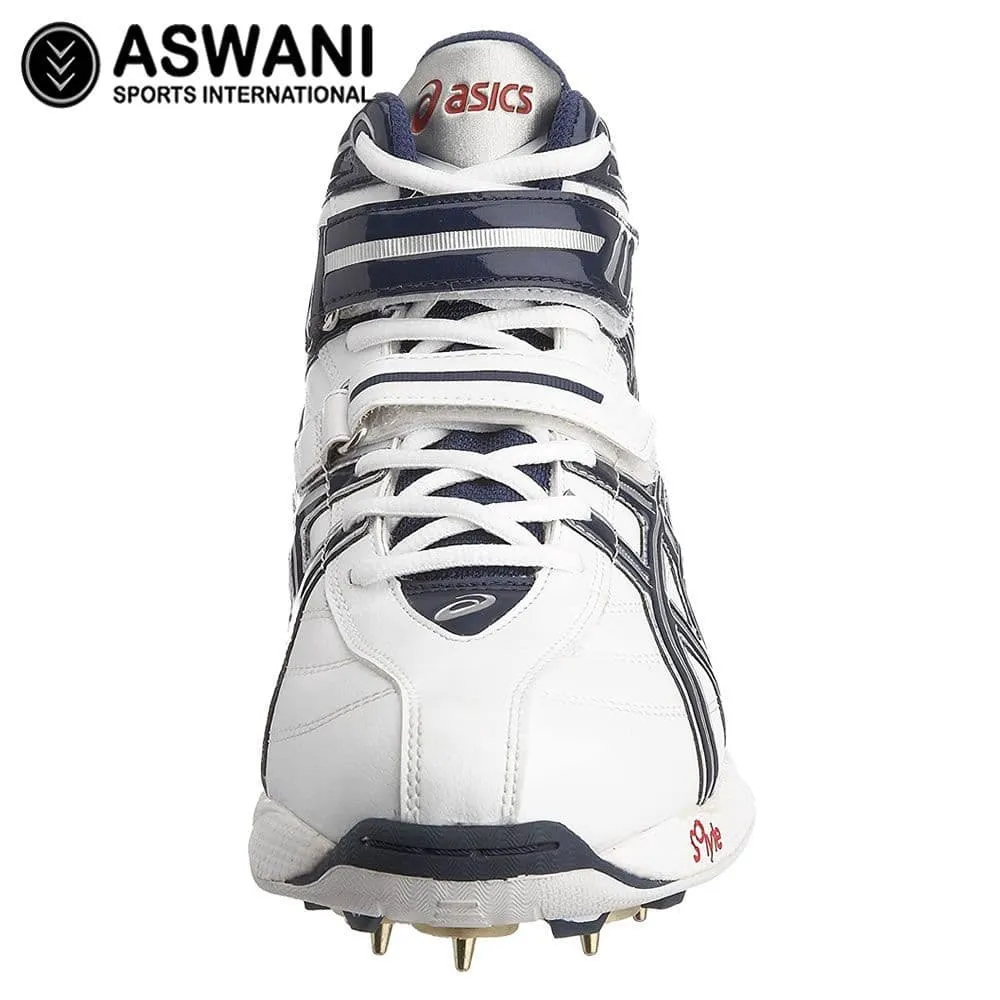 Asics Gel 8 Cricket Shoes / Bowling Boots