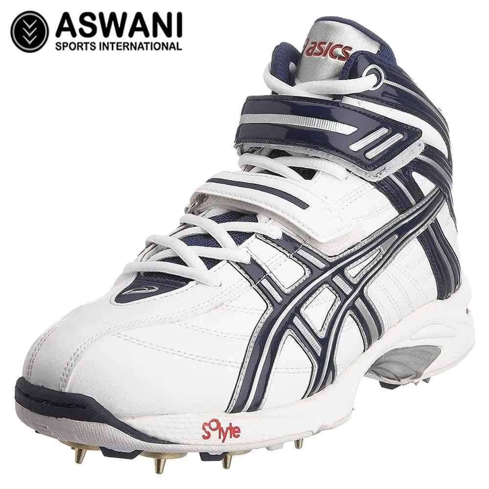 Asics Gel 8 Cricket Shoes / Bowling Boots