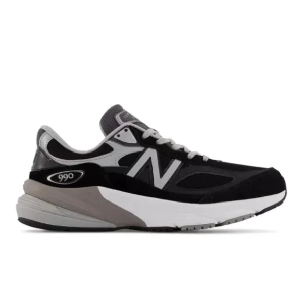 Black New Balance 990 V6 Women's