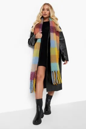 Chunky Check Pop Tassel Scarf Woman