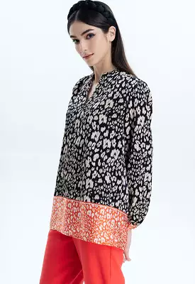 Contrast Hem Printed Blouse