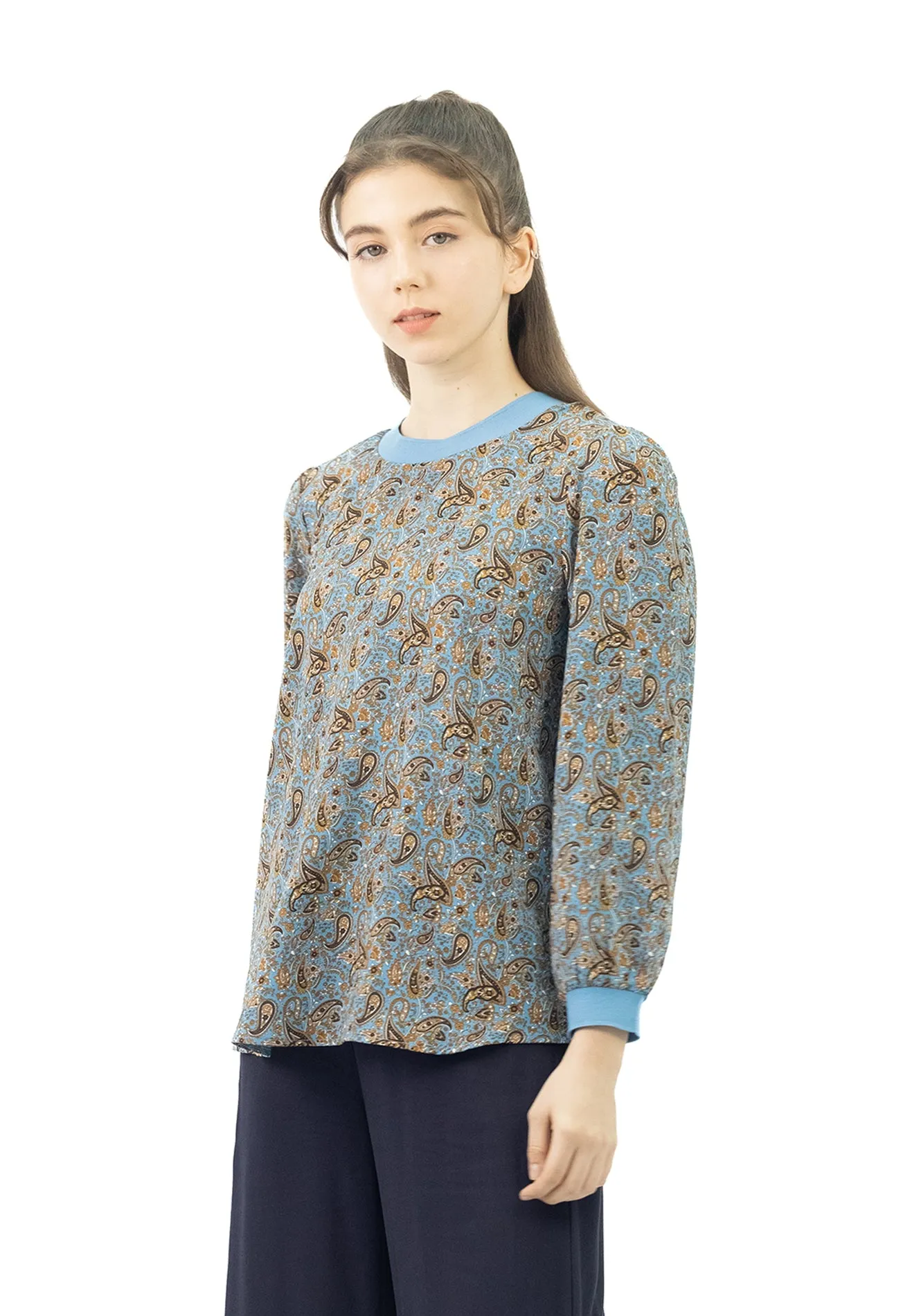 Daisy Voir Blouse Modern Paisley Print