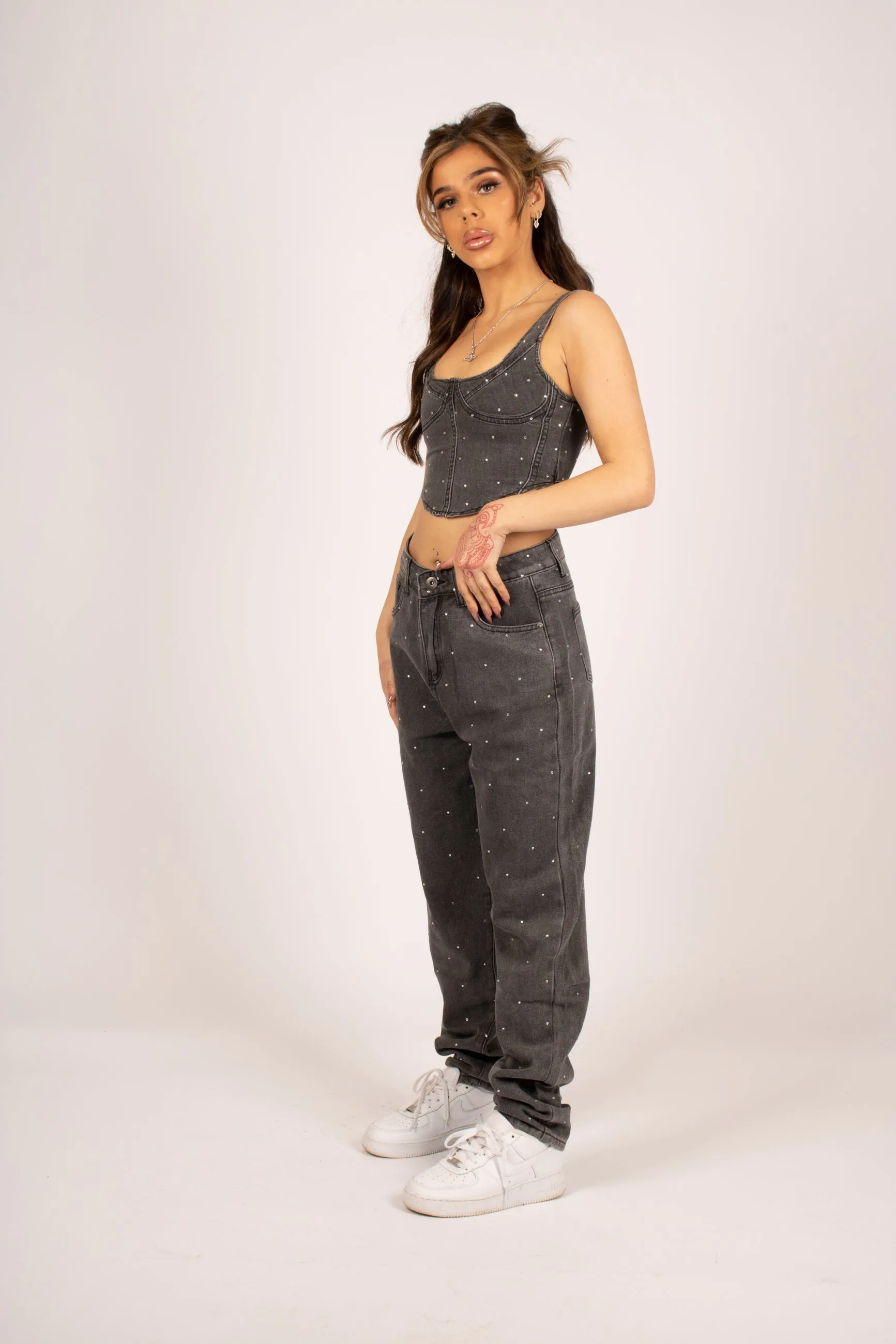 Diamante Tapered Mom Jeans - FAE High-Rise