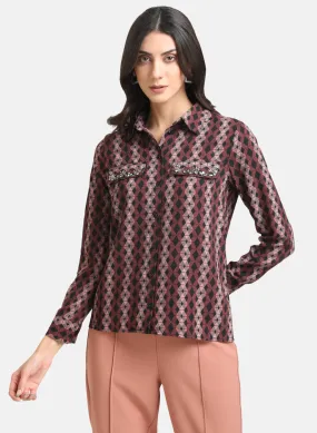 Embellished Pocket Flaps Printed Shirt with a Searchable Flair