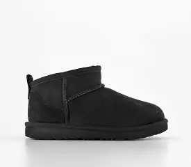 UGG Classic Ultra Mini II Youth Black Kids UGG Classic Ultra Mini II Youth Black