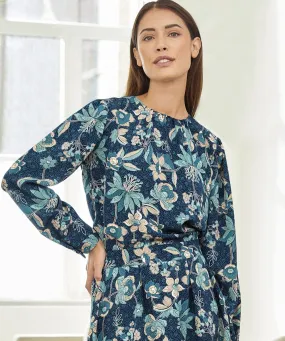 Printed Blouse with Long Sleeves and Neck Detail