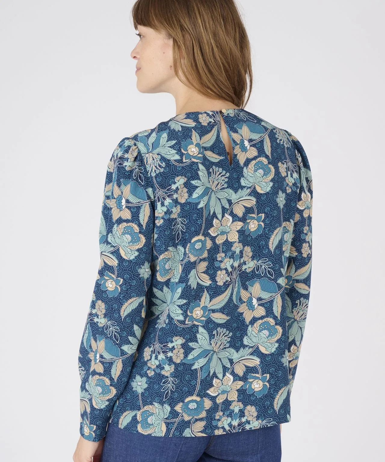 Printed Blouse with Long Sleeves and Neck Detail