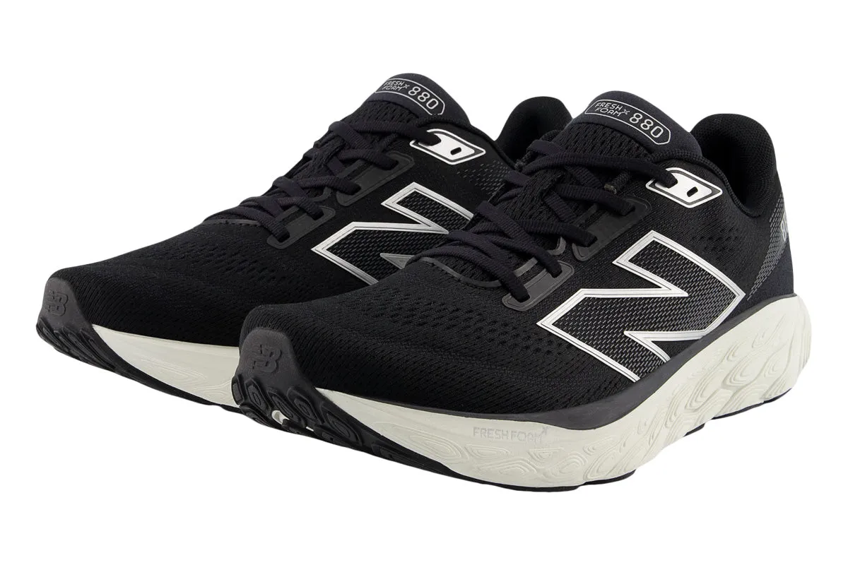 New Balance 880 v14 2E Black/White Men's Shoes