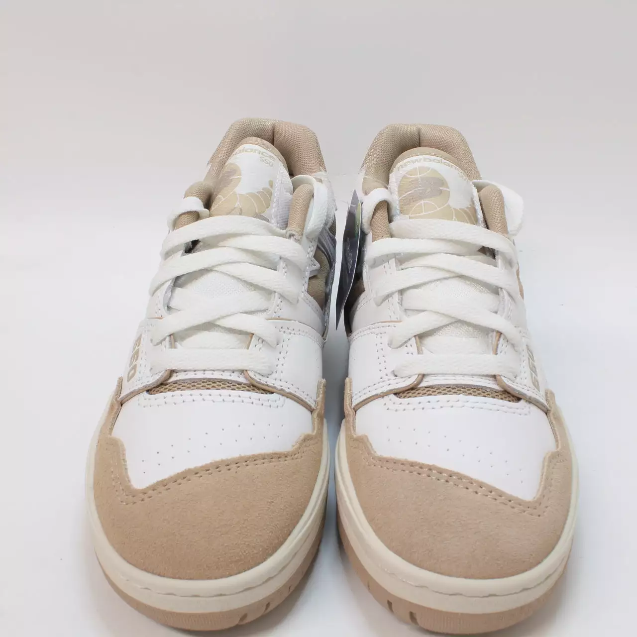 New Balance BB550 - White Sand Offwhite - UK Size 4.5 sneakers