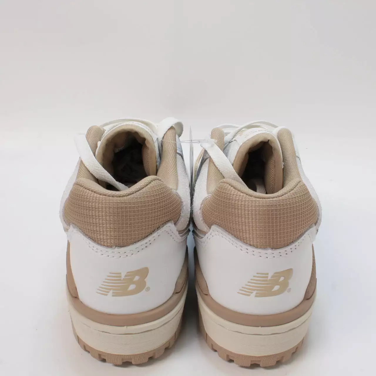 New Balance BB550 - White Sand Offwhite - UK Size 4.5 sneakers