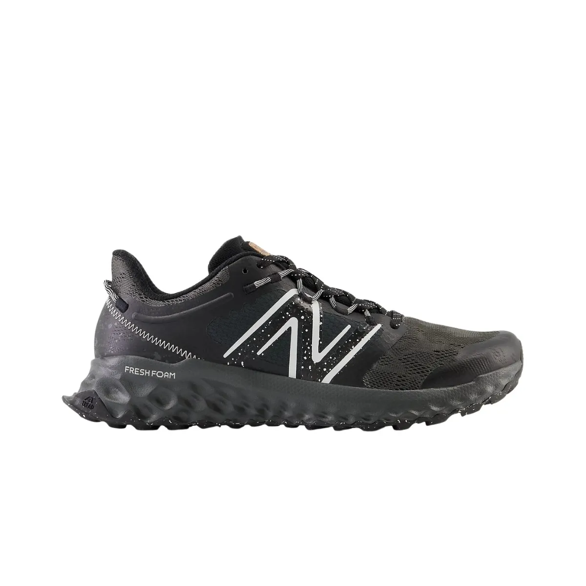 Garoé Black Sneakers by New Balance with Fresh Foam Technology.