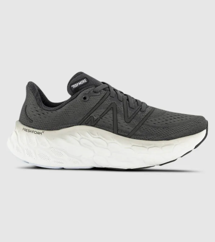 women's fresh foam more v4 New Balance