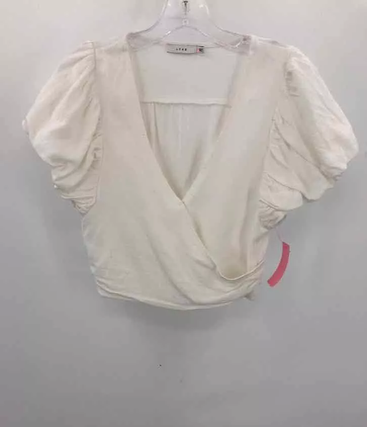 Pre-Owned Ivory Blouse - Size Small | Lush Brand