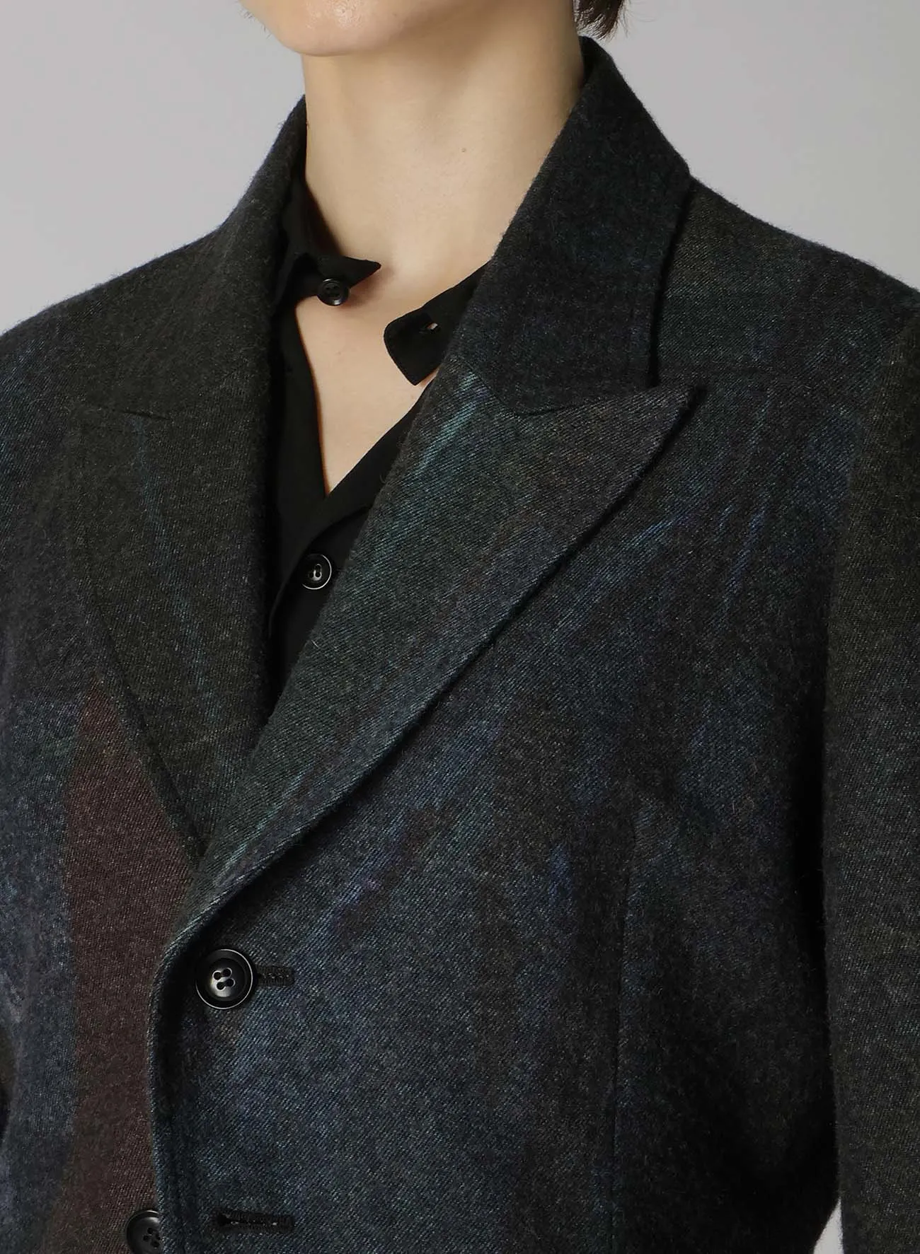 Raised Check Pealed Twill Tail Jacket in C/W Design