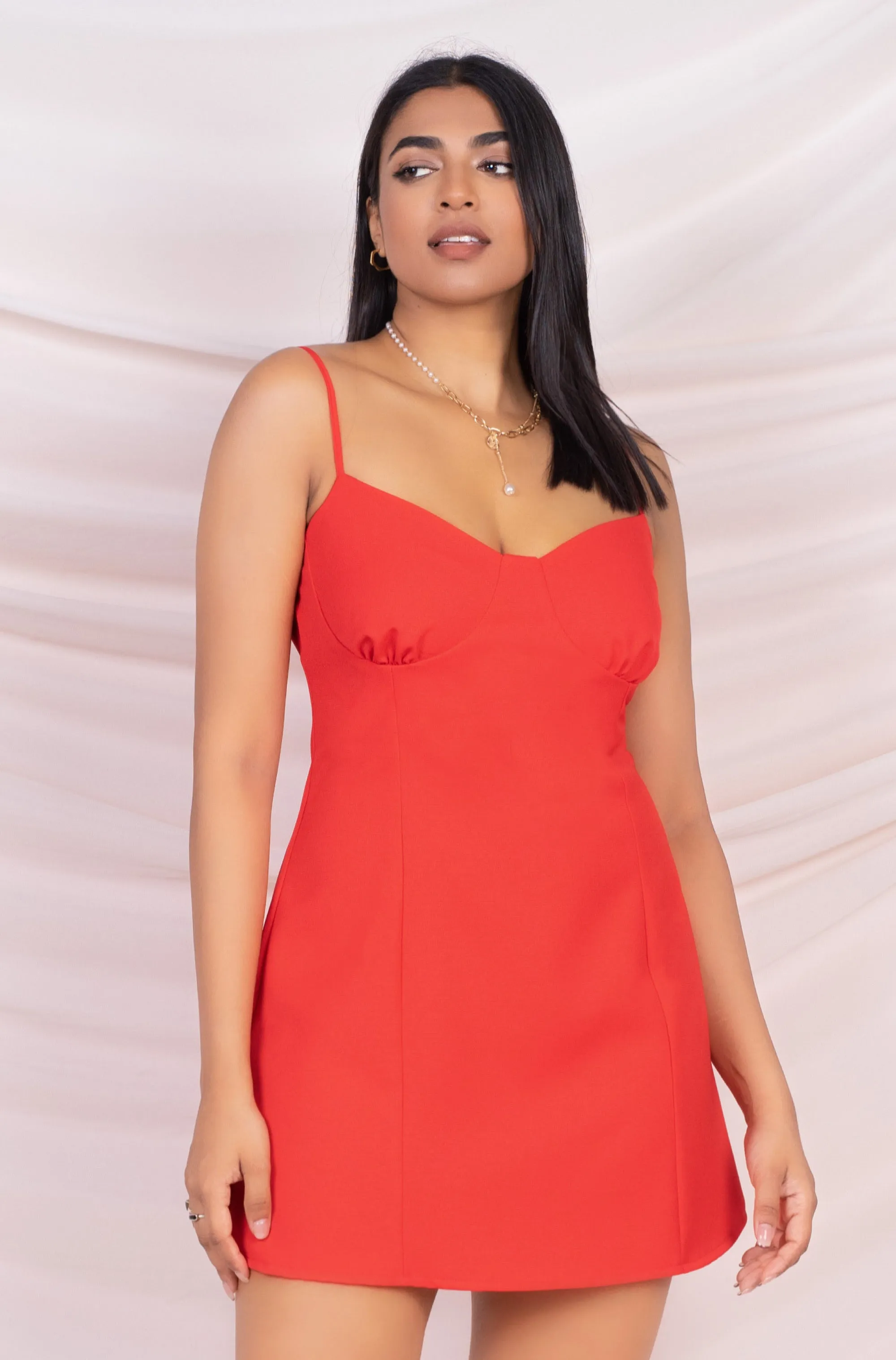 Red Sweetheart Neckline Short Dress