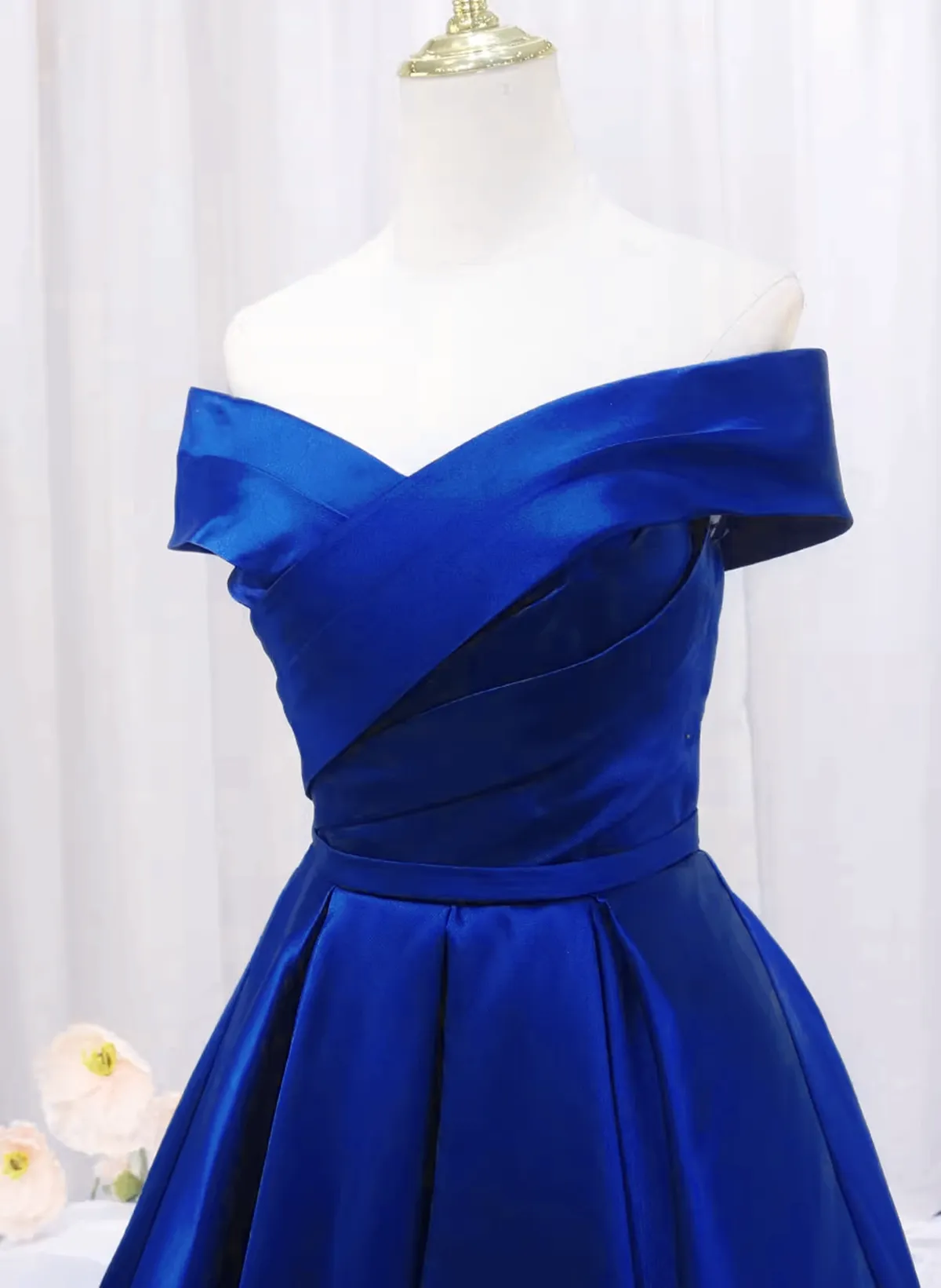 Royal Blue Satin Sweetheart Off Shoulder Long Formal A-Line Prom Dress