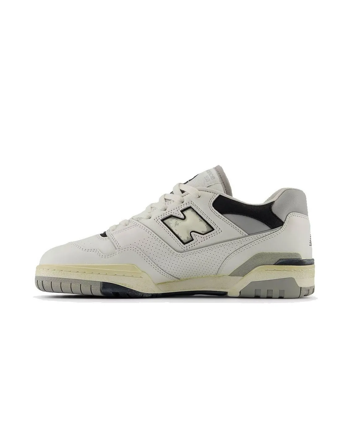 White and Black New Balance Men's BB550 Sneakers