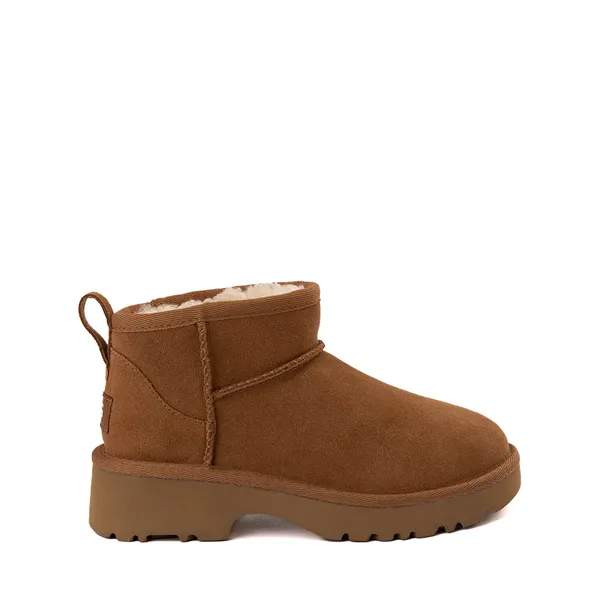 UGG Chestnut Classic Ultra Mini New Heights Boot - Little Kid / Big Kid