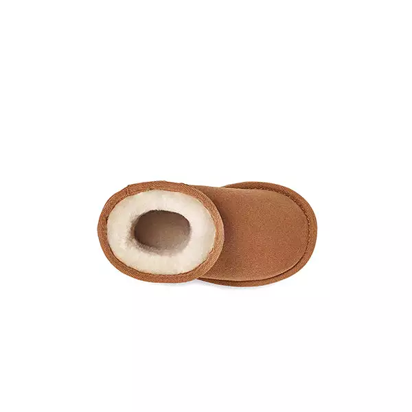 UGG Chestnut Classic II