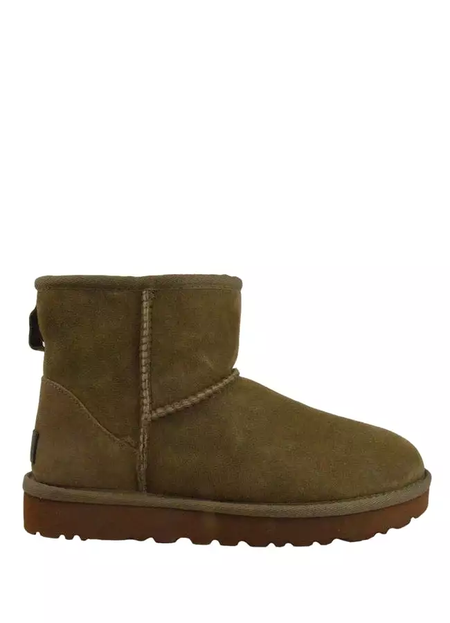 Classic Mini II Ugg boots