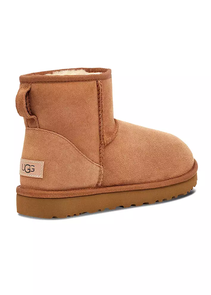 UGG Classic Mini II Boot Chestnut.