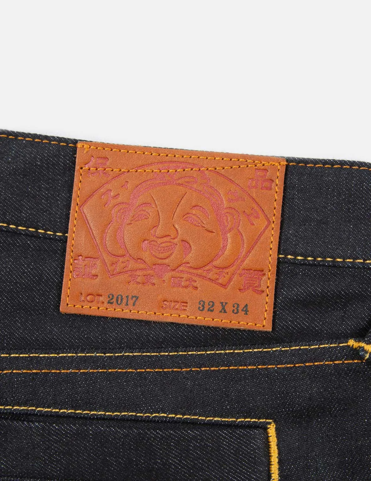 Unique Daicock Embroidered Carrot-Fit Jeans