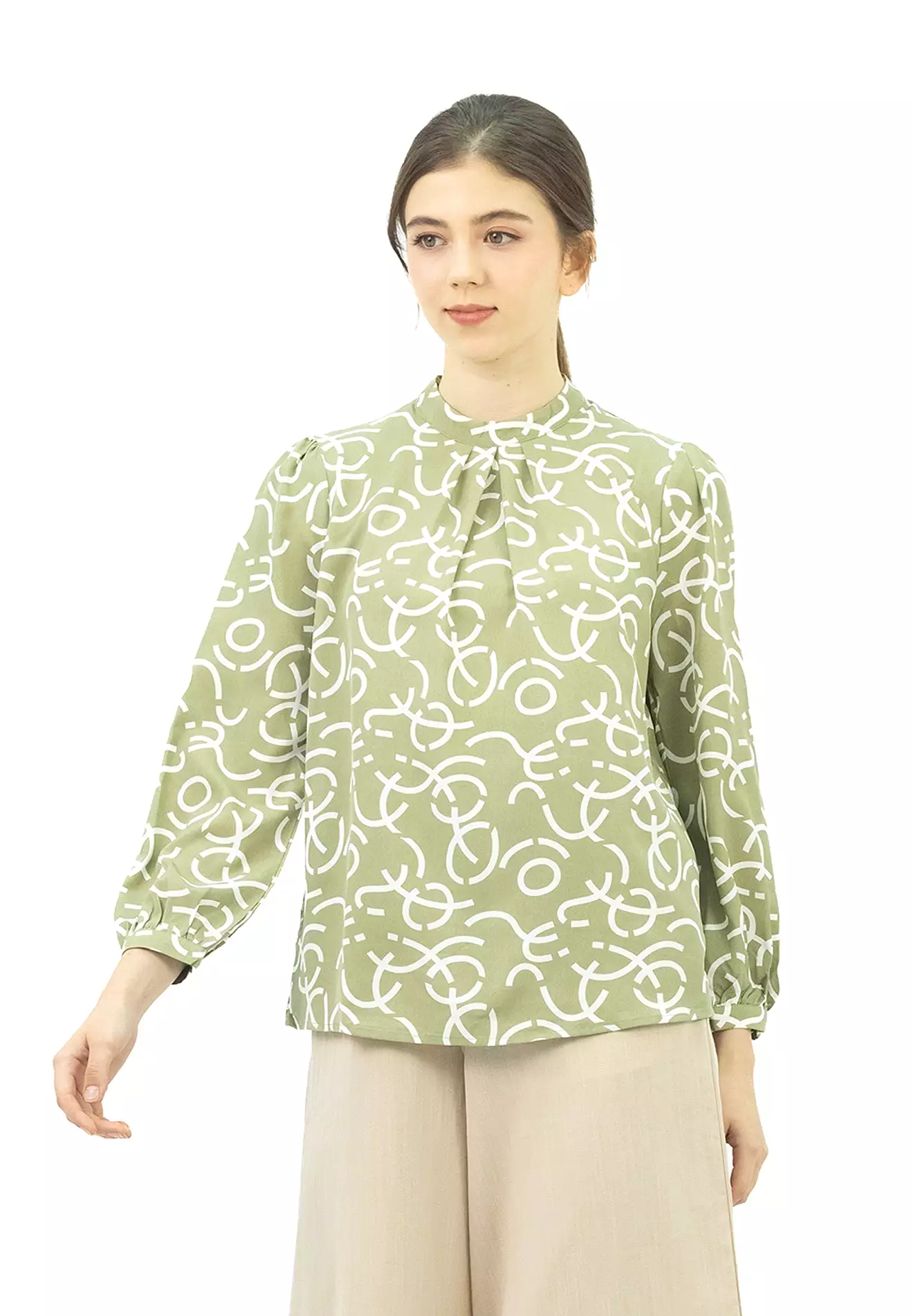 VOIR Daisy Ruched Mock Neck Printed Blouse