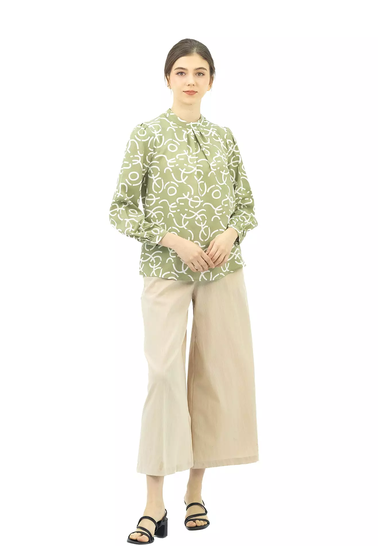 VOIR Daisy Ruched Mock Neck Printed Blouse