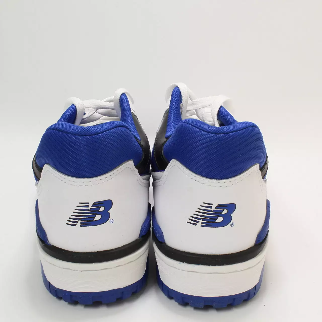 White Blue Black Trainers - New Balance BB550