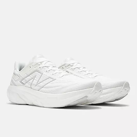 White New Balance Men's 1080 V13 Shoes