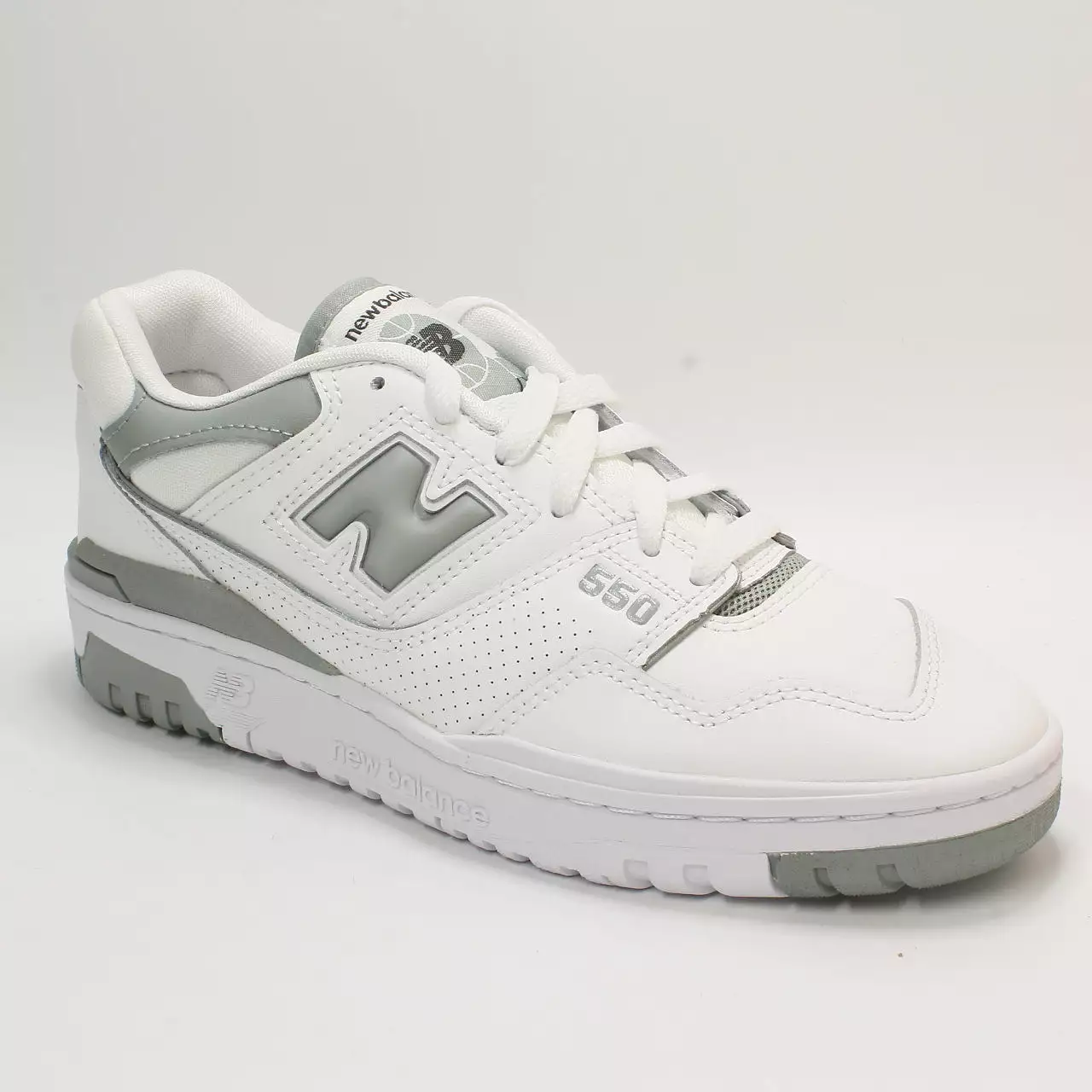 White Sage New Balance BB550 Trainers