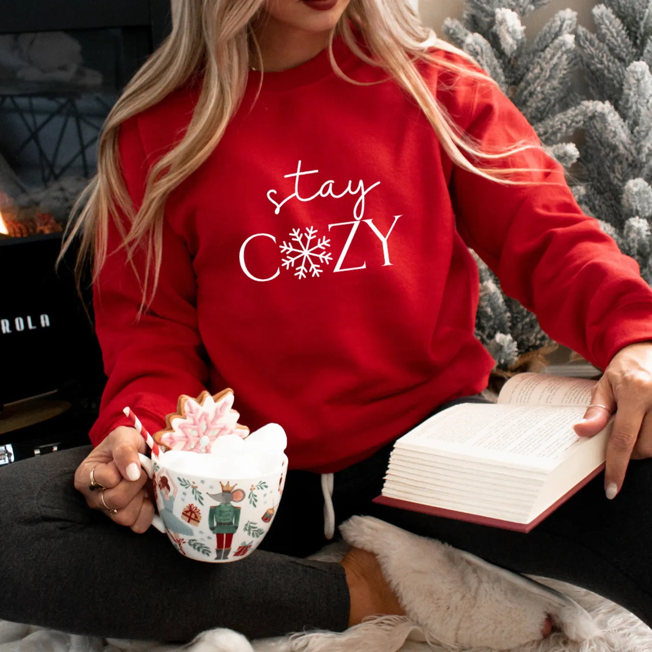 Women's Stay Cozy Graphic Crew Neck Sweater