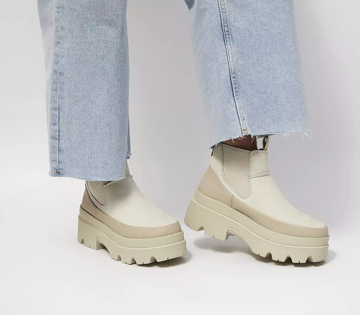 Women's UGG Brisbane Chelsea Boots - Sea Salt: Purchase online