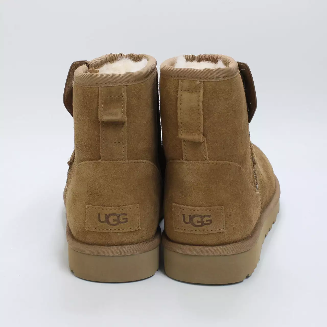 UGG Classic Mini Bailey Zip - Chestnut - Women's.